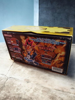 Yugioh Legendary Decks II κουτί μεταχειρισμένο, χωρίς κάρτες