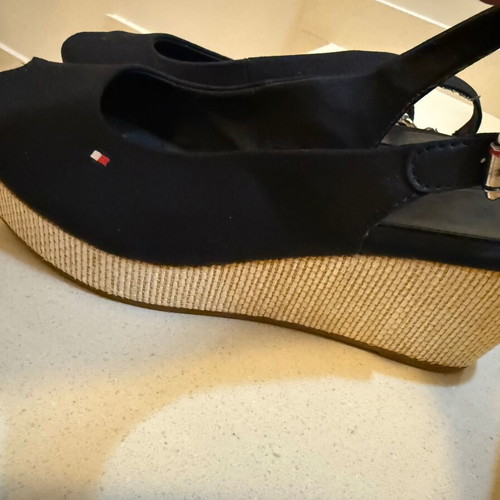 Tommy Hilfiger platform shoes used, black, size 38