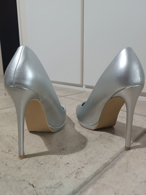 Silver high heel pumps size 38, like new, 12 cm heel