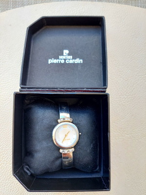 Pierre Cardin women's watch like new, gray