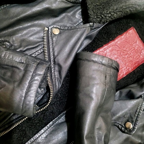 Superdry cropped leather biker jacket like new, black