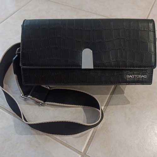 Bag to Bag black crossbody bag new
