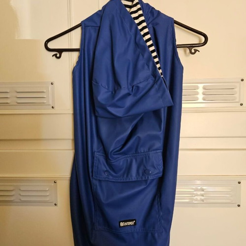 Dog raincoat used, size 3XL, with hood