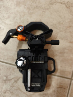 NexYZ 3-Axis Smartphone Adapter Celestron with bonus stand