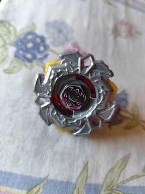 Beyblade like new