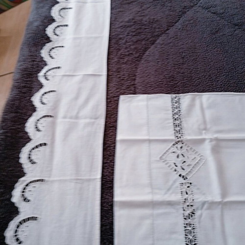 Handmade pillowcase and sewing cloth, like new, antique