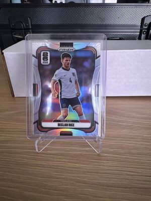 2026 Prizm FIFA World Cup Declan Rice Silver card like new