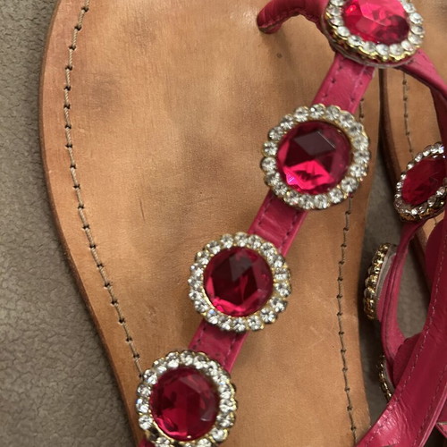Maxime leather sandals with large fuchsia stones and crystals, like new