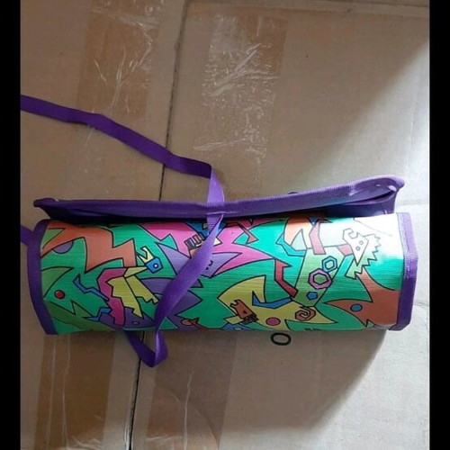 Pencil case new with strap and colorful design