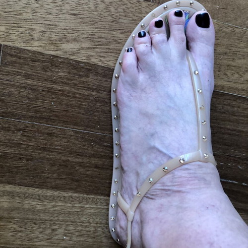 Menghi nude jelly sandals used with pink crystals size 40 fitting 39