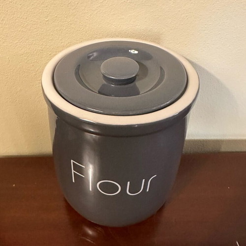Ceramic container with lid like new, gray