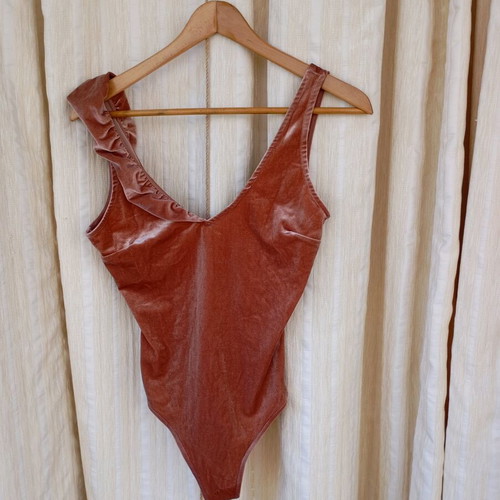 Velvet bodysuit Bershka pink like new, size S