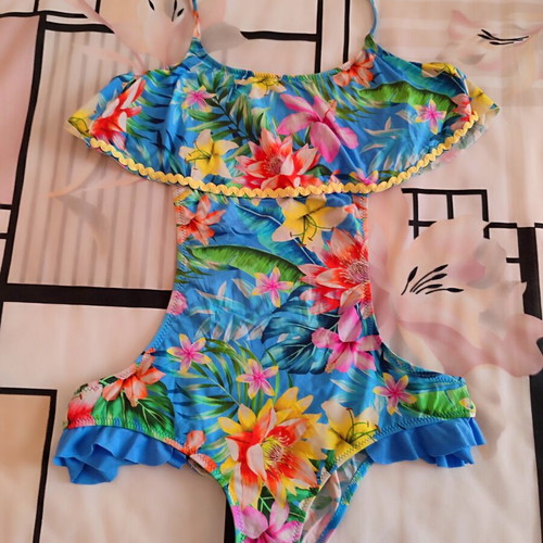 Calzedonia Baby Sea Floral Frilly Tankini like new, size 12