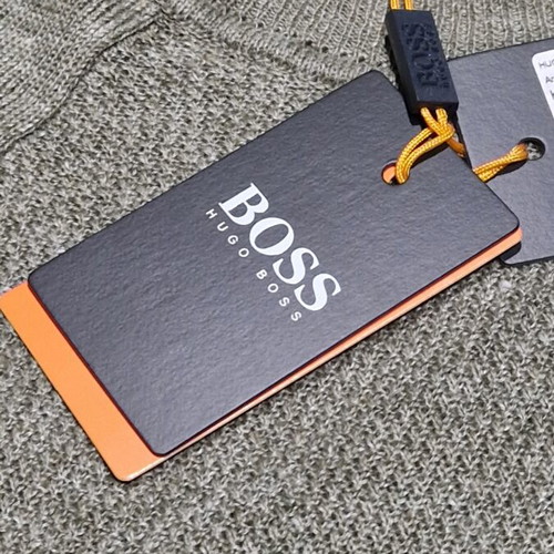Hugo Boss linen pullover XL new, olive color