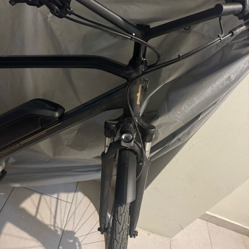 Moustache Samedi 28.1 electric bike like new, Bosch motor, aluminum frame