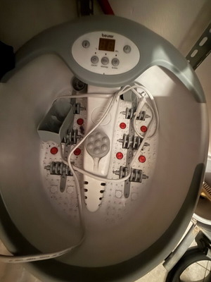 Υδρομασάζ ποδιών Beurer σαν καινούργιο με μασάζ