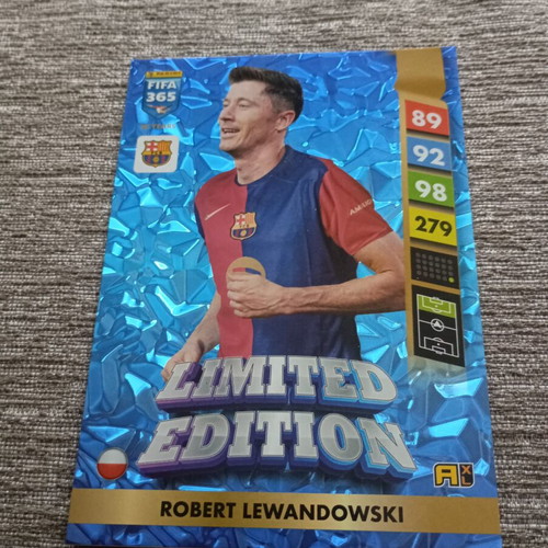 Panini FIFA 365 Adrenalyn XL 2025 Limited Edition collectible cards set of 5