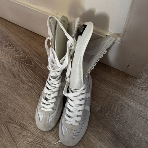 Ringside Kick Boxing Shoes Like New, Size 39, White