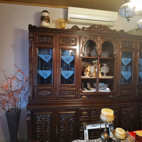 Antique sideboard used in excellent condition