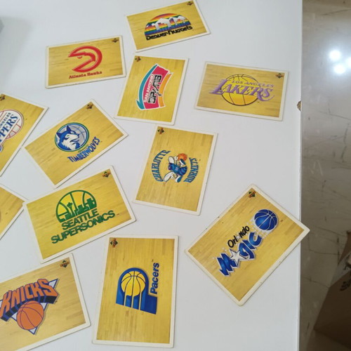 NBA Upper Deck International 1991-92 vintage card lot, 82 pcs