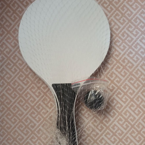 Lightweight beach rackets with ball