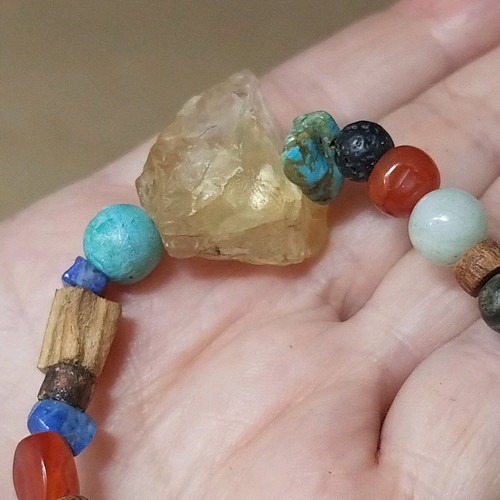 Bracelet with citrine and multicolored stones new