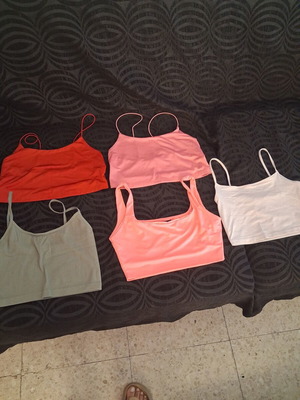 Crop tops pack of 5 medium size like new, Bershka Stradivarius Pink Woman