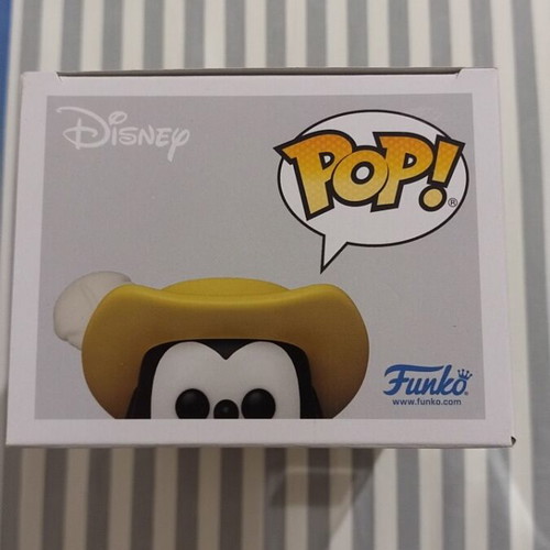 Funko Pop Goofy 1123 Comic Con limited edition vinyl figure used, damaged box