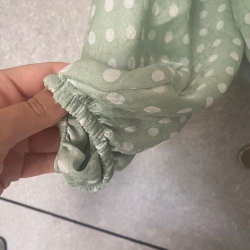 Zara women's pistachio shirt without buttons like new