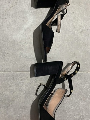 Black suede sandals with thick heel and gold studs like new, size 39