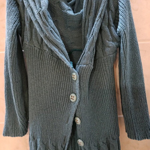 Spring cardigan like new, knitted, size S, blue turquoise