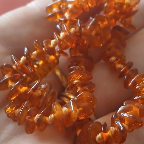 Amber necklace 40 cm, like new, natural small pieces