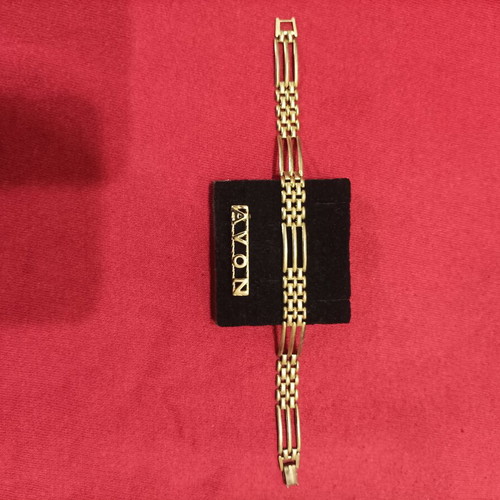 Avon hand chain new fashion bijou