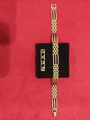 Avon hand chain new fashion bijou