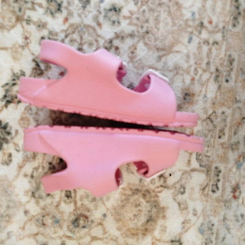Plastic sandals pink size 26 like new