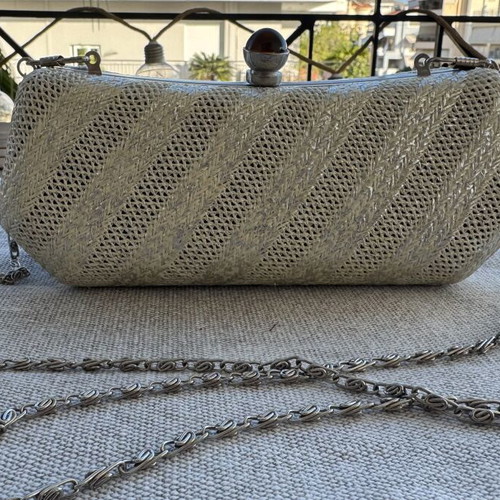 Women's shoulder bag used, beige, removable chain