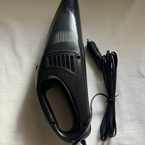Bruno car vacuum cleaner