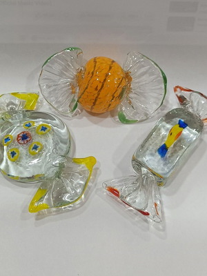 Set of 3 large Murano decorative candies