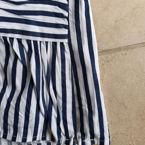 Mango blouse like new with puff sleeves and side zipper, size S