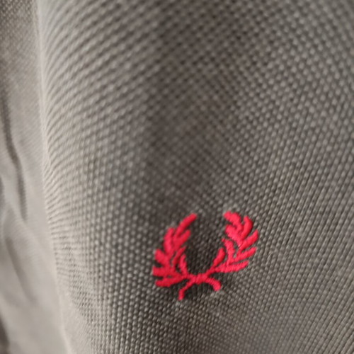 Fred Perry Polo Shirt vintage 2000s used, black and red, size L