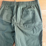 H&M men's khaki chino pants, relaxed fit, size L