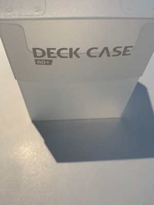 Deck box for 80+ cards like new