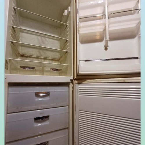 Korting refrigerator freezer like new, fully functional