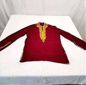 Πουκάμισο παραδοσιακής στολής μοβ με γαρνιτουρα γύρω από τον λαιμό εποχής 1950