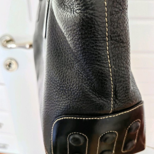 Leather shoulder bag used, black with ecru stitching