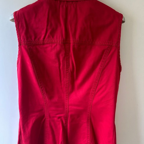 Soviet vintage sleeveless top red, like new, Walter De Virgiliis