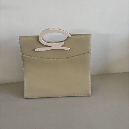Genny leather handbag used with bone handle, beige
