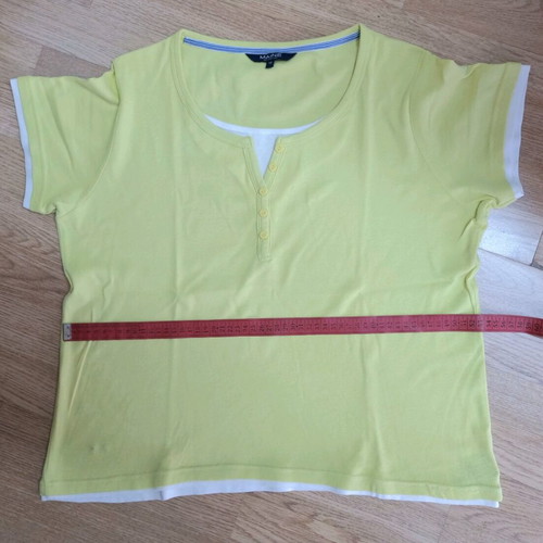 Cotton short-sleeve top Maine in yellow, like new