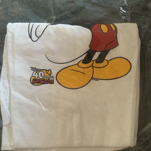 Fruit of the Loom Mickey Mouse 40 Years Kids T-Shirt new, size 152 cm