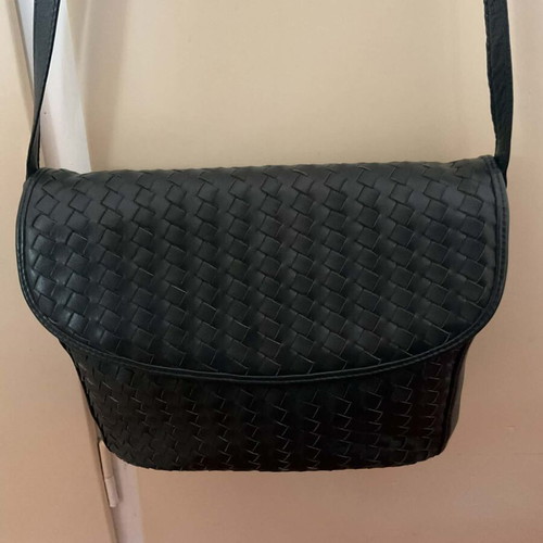Mouriadis leather shoulder bag like new, blue